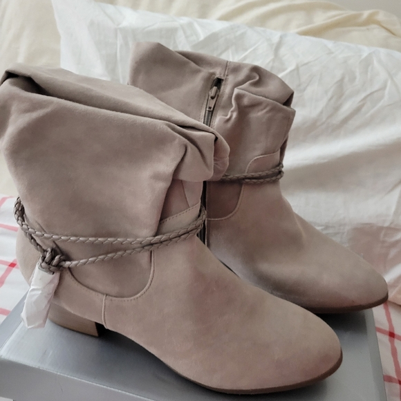 Torrid nwt 13w mid calf western boot - Picture 2 of 5